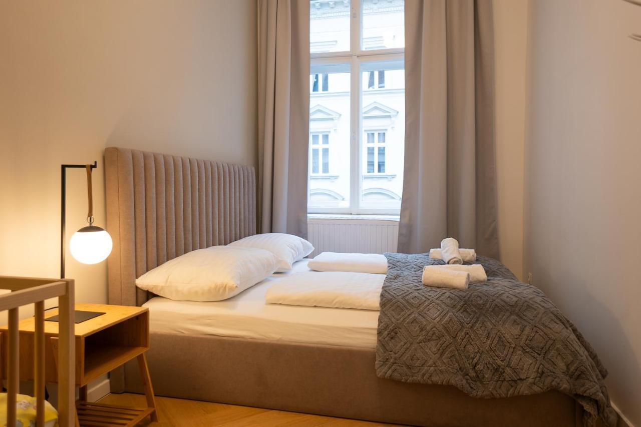 Appartement Spacious 110м2 Flat In The Center