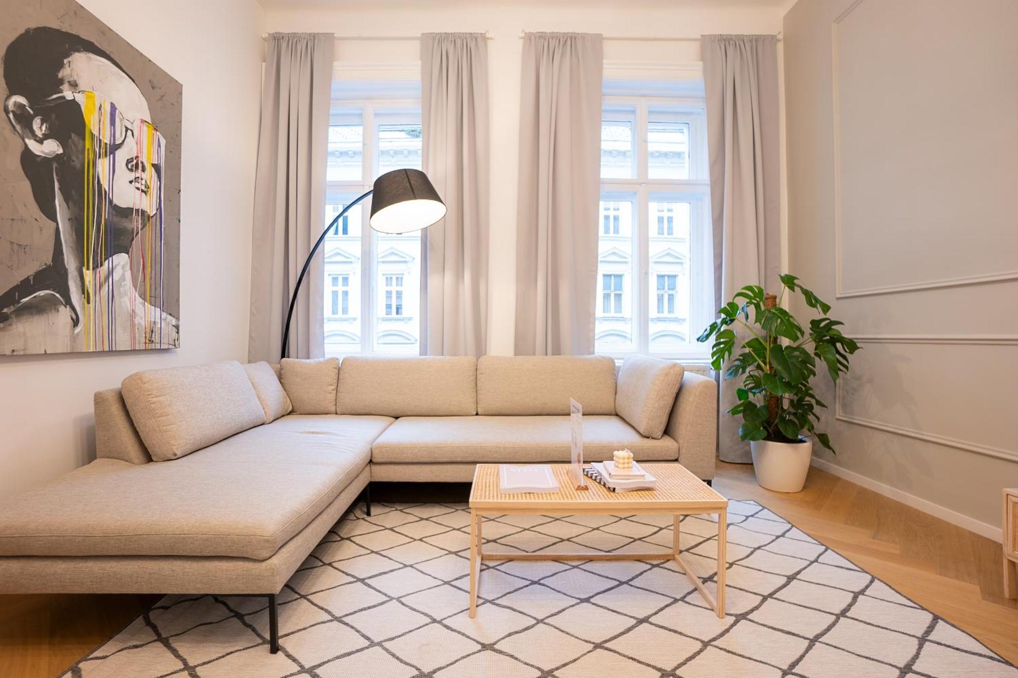 Spacious 110м2 Flat In The Center * Wenen