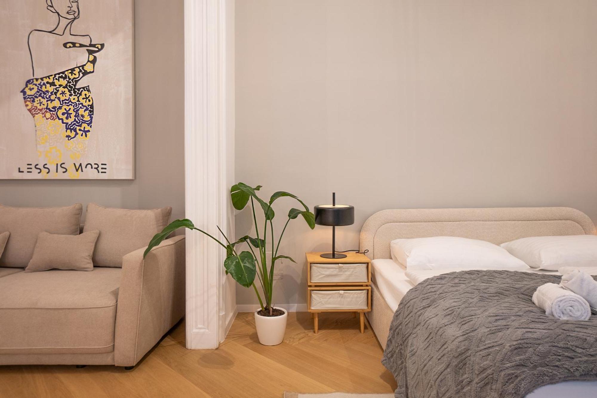 Appartement Spacious 110м2 Flat In The Center
