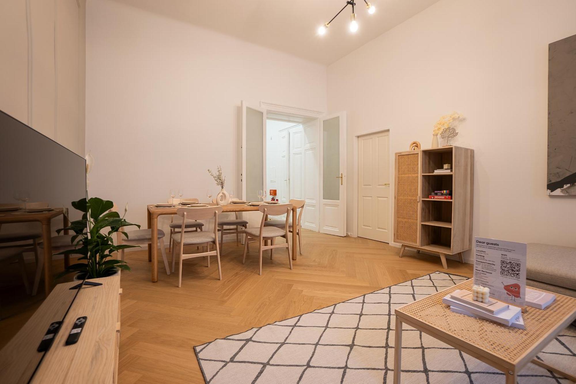 Spacious 110м2 Flat In The Center Appartement